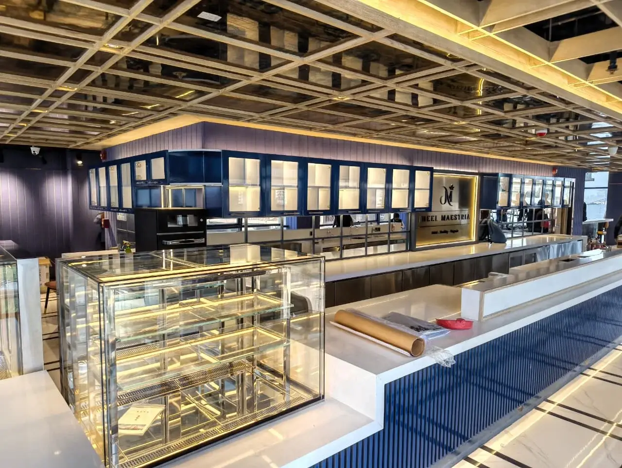 Pastry shop Gulshan 1 with glass display case and counter